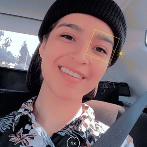 Meet your Posher, Nyomi